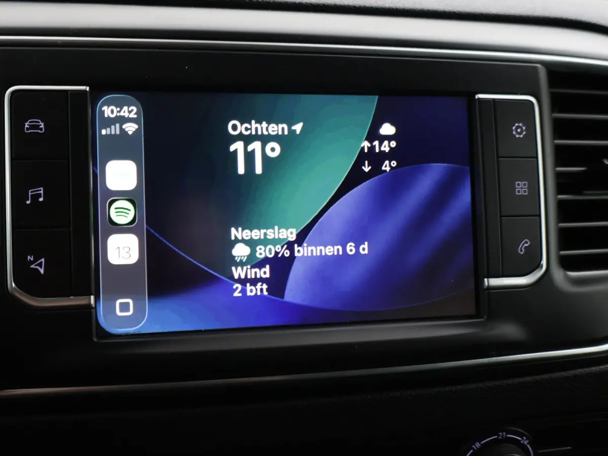 2.0 D-4D NAVIGATOR APPLE CARPLAY | CRUISE | NAVIGATIE | PDC