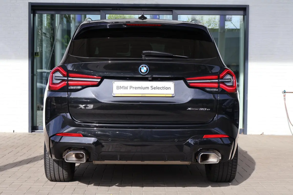 xDrive30e | SOH 91,6% | M Sportpakket | HiFi Sound System | Head-Up Display | Panorama Dak | Comfort Access