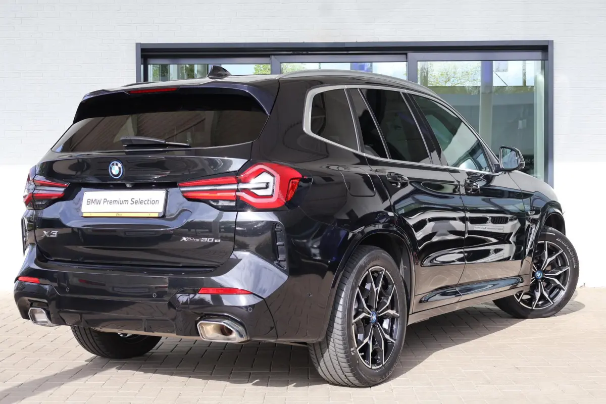 xDrive30e | SOH 91,6% | M Sportpakket | HiFi Sound System | Head-Up Display | Panorama Dak | Comfort Access