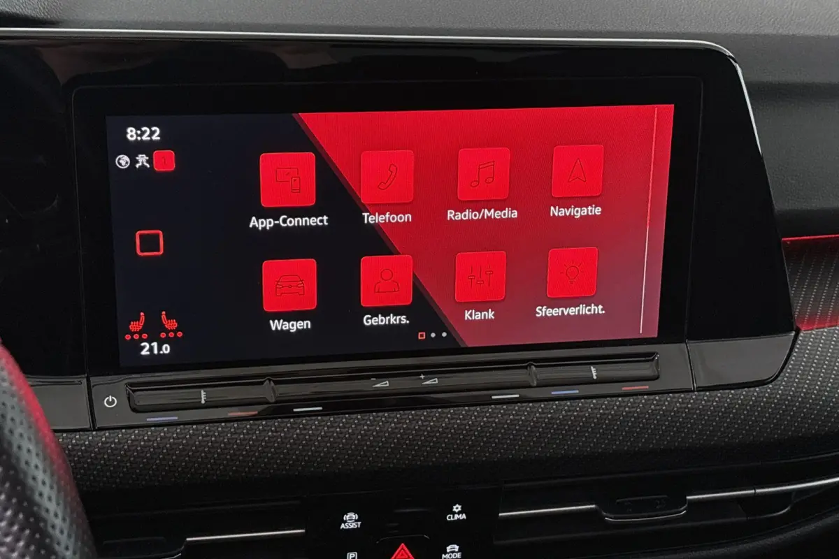 1.5 eTSI R-Line Panoramadak Stoel-Stuurverwarming Clima Carplay 18"