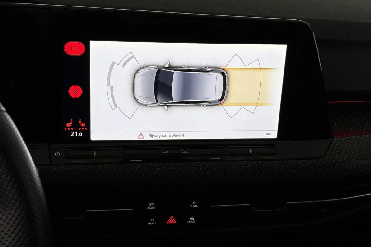 1.5 eTSI R-Line Panoramadak Stoel-Stuurverwarming Clima Carplay 18"