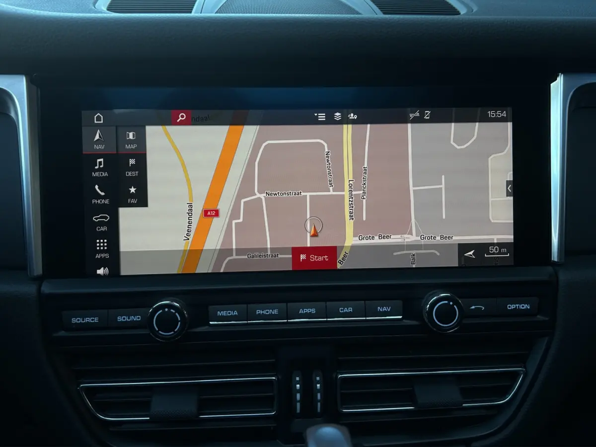 2.0 | Panoramadak | Apple Carplay | 21 inch | Elekr. Stoelen | Camera | Cruise Control |