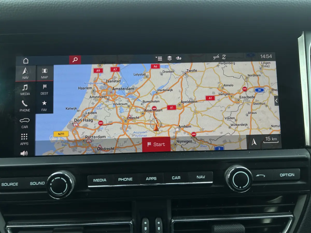 2.0 | Panoramadak | Apple Carplay | 21 inch | Elekr. Stoelen | Camera | Cruise Control |