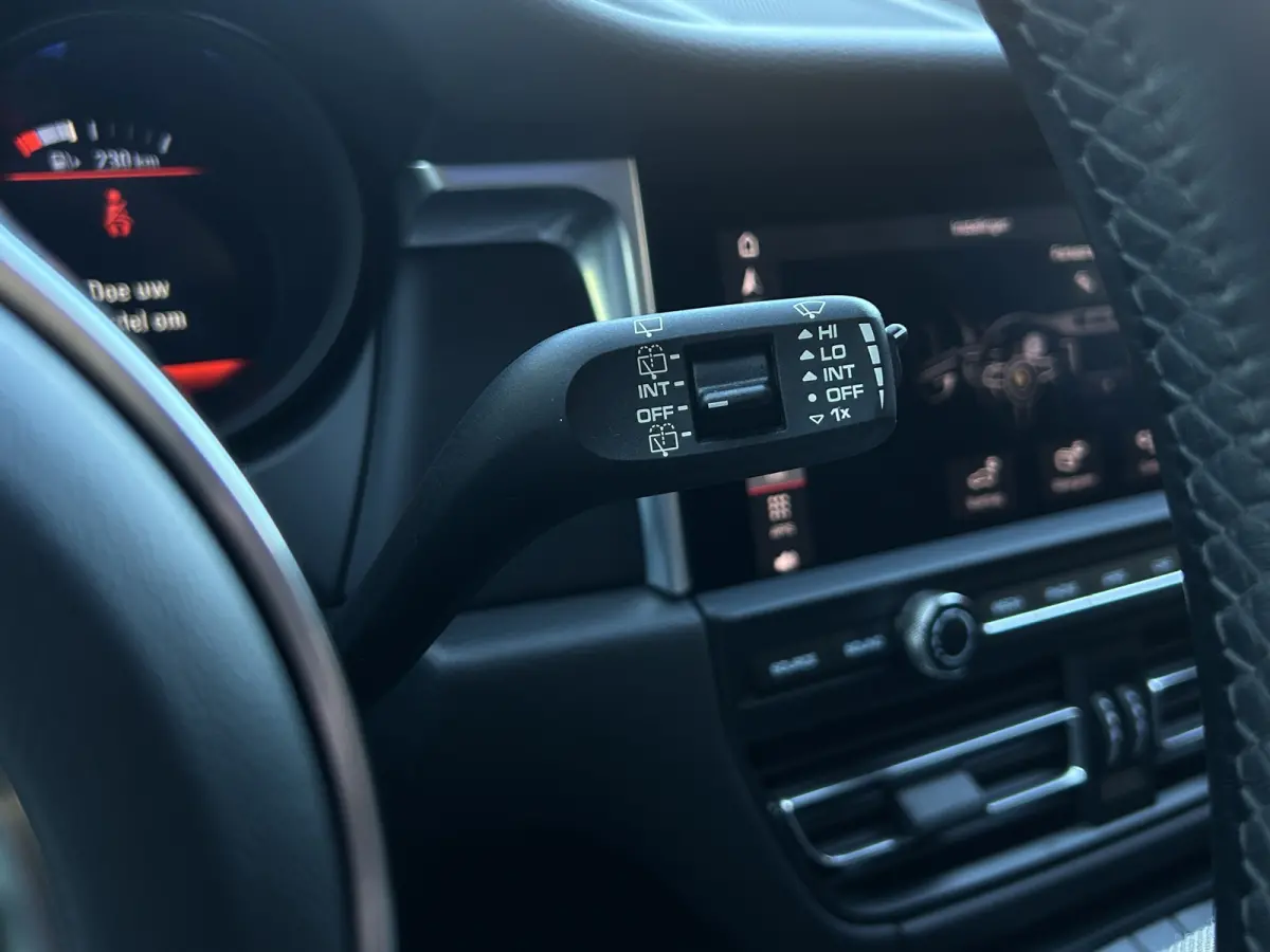 2.0 | Panoramadak | Apple Carplay | 21 inch | Elekr. Stoelen | Camera | Cruise Control |