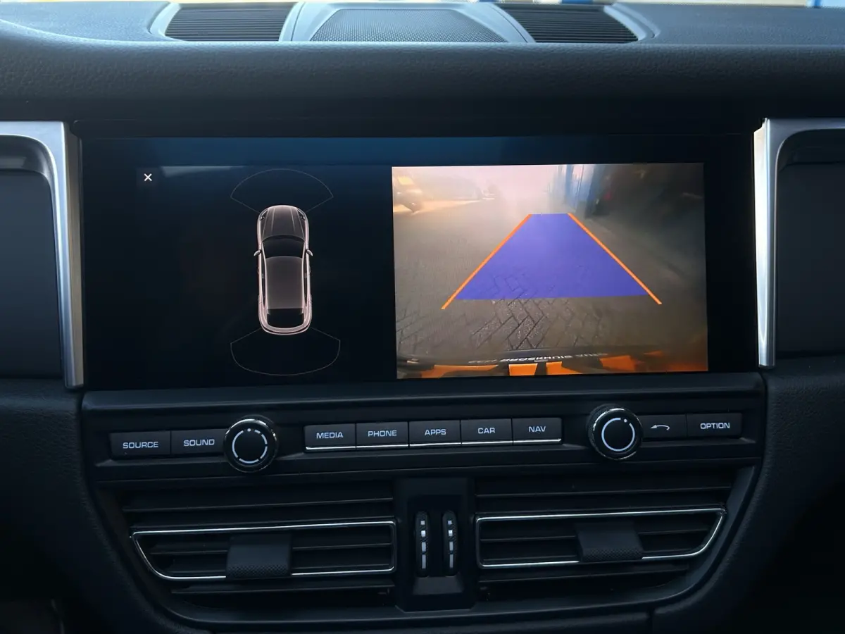 2.0 | Panoramadak | Apple Carplay | 21 inch | Elekr. Stoelen | Camera | Cruise Control |