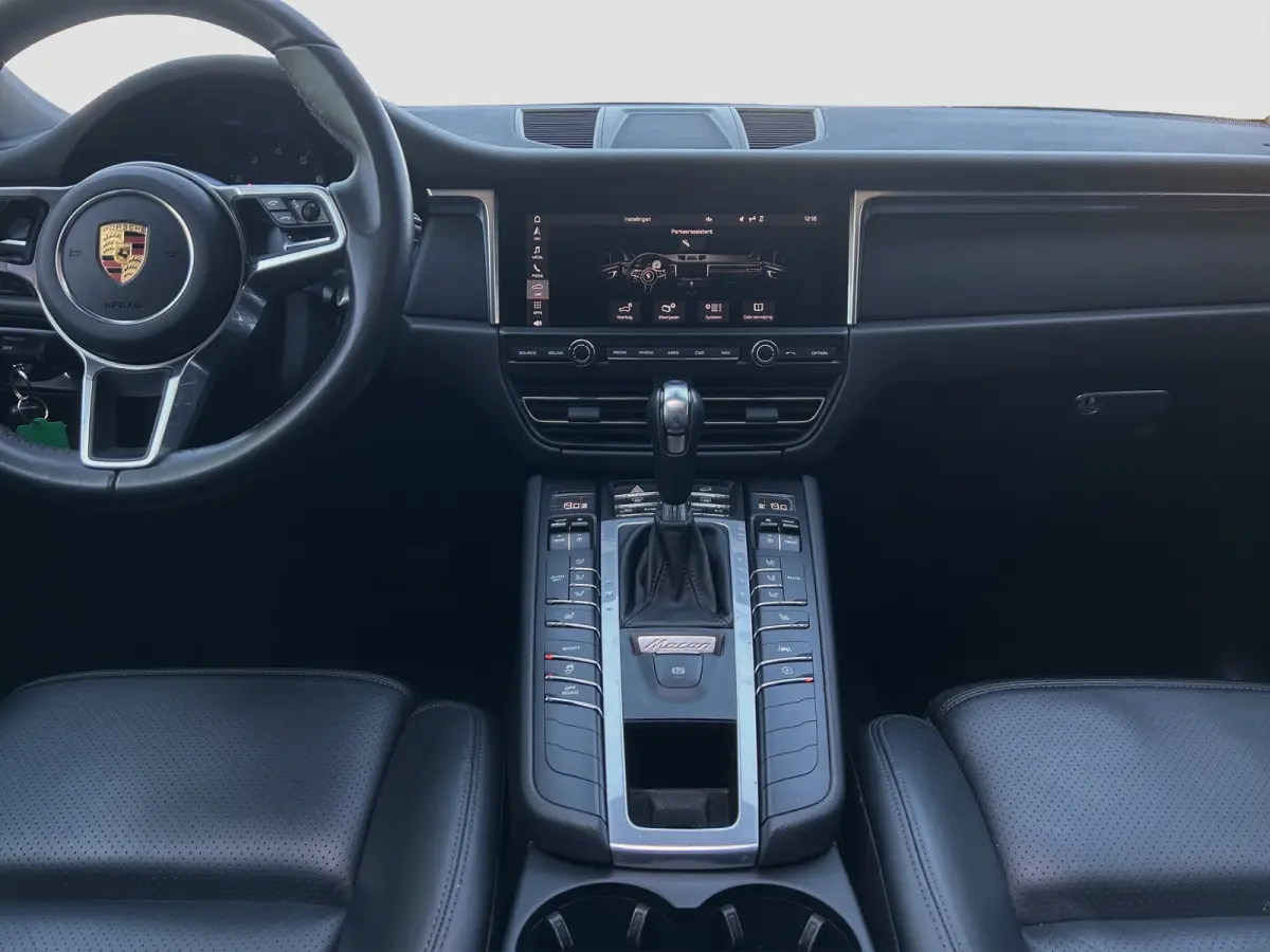 2.0 | Panoramadak | Apple Carplay | 21 inch | Elekr. Stoelen | Camera | Cruise Control |