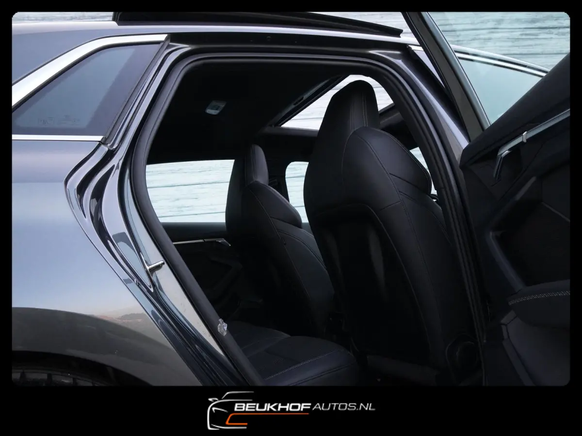 30 TFSI S-Line Maxton Panorama Leer 19Inch
