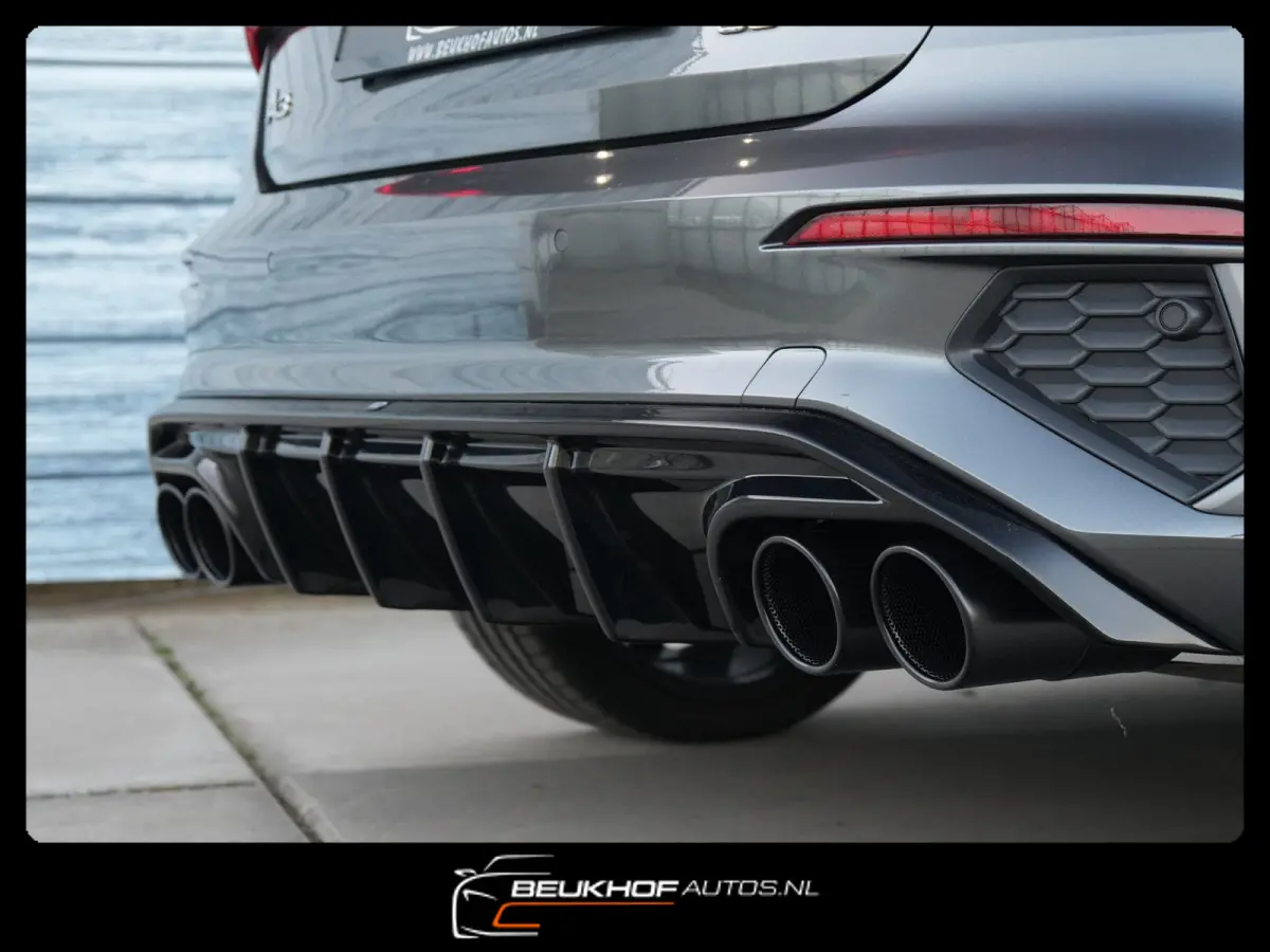 30 TFSI S-Line Maxton Panorama Leer 19Inch