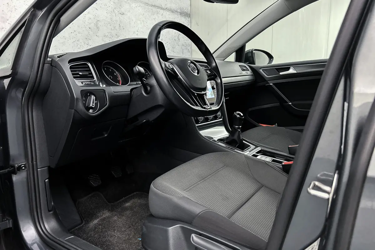 1.0 TSI Comfortline | Adaptieve cruise control | Camera | Apple Carplay