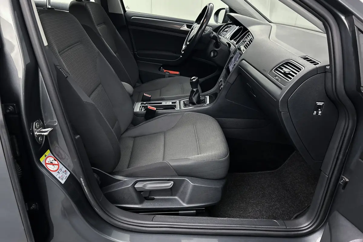 1.0 TSI Comfortline | Adaptieve cruise control | Camera | Apple Carplay