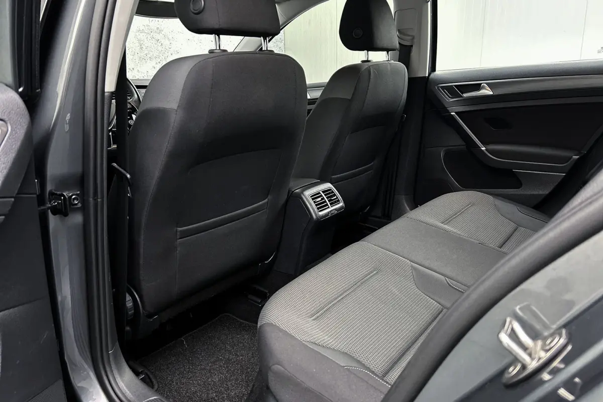 1.0 TSI Comfortline | Adaptieve cruise control | Camera | Apple Carplay