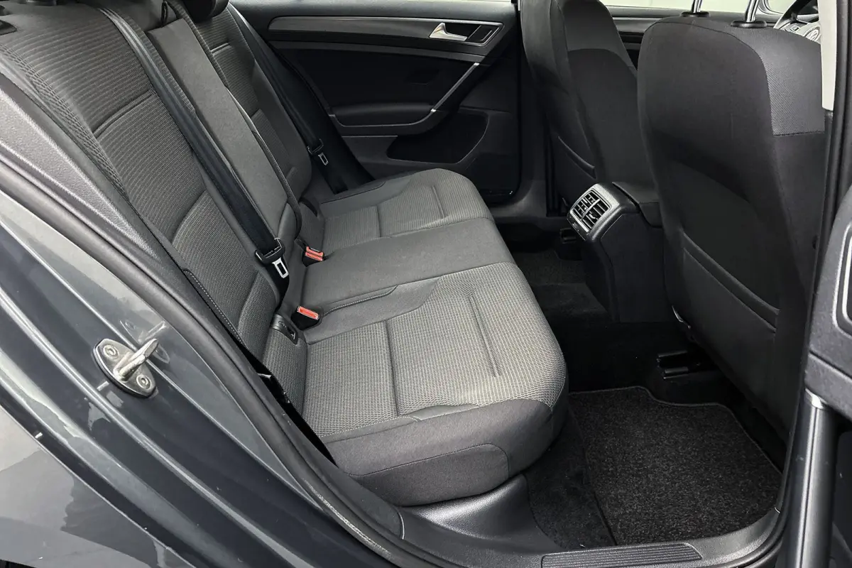1.0 TSI Comfortline | Adaptieve cruise control | Camera | Apple Carplay