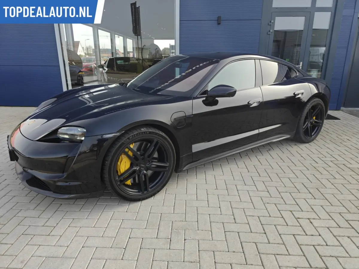 Turbo S 93 kWh 761Pk Ceramic/Head-up/Carbon