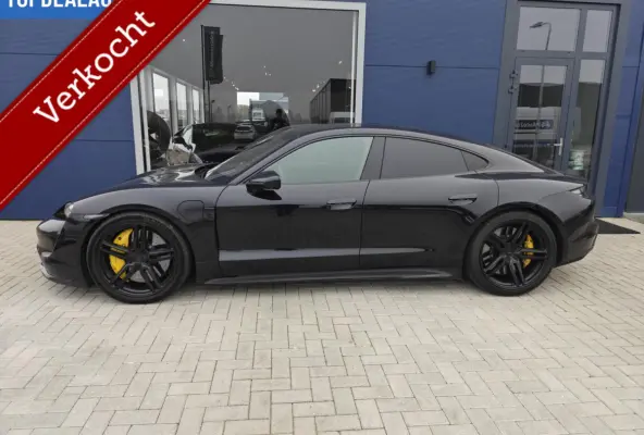 Turbo S 93 kWh 761Pk Ceramic/Head-up/Carbon