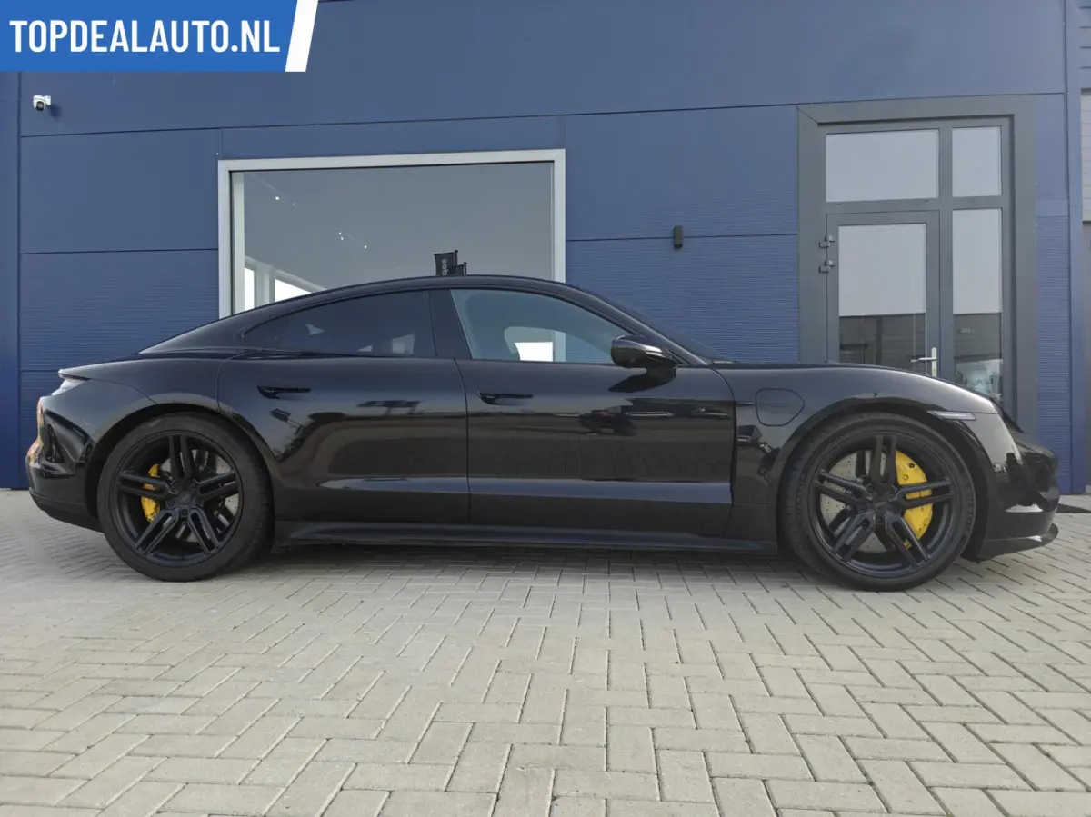 Turbo S 93 kWh 761Pk Ceramic/Head-up/Carbon