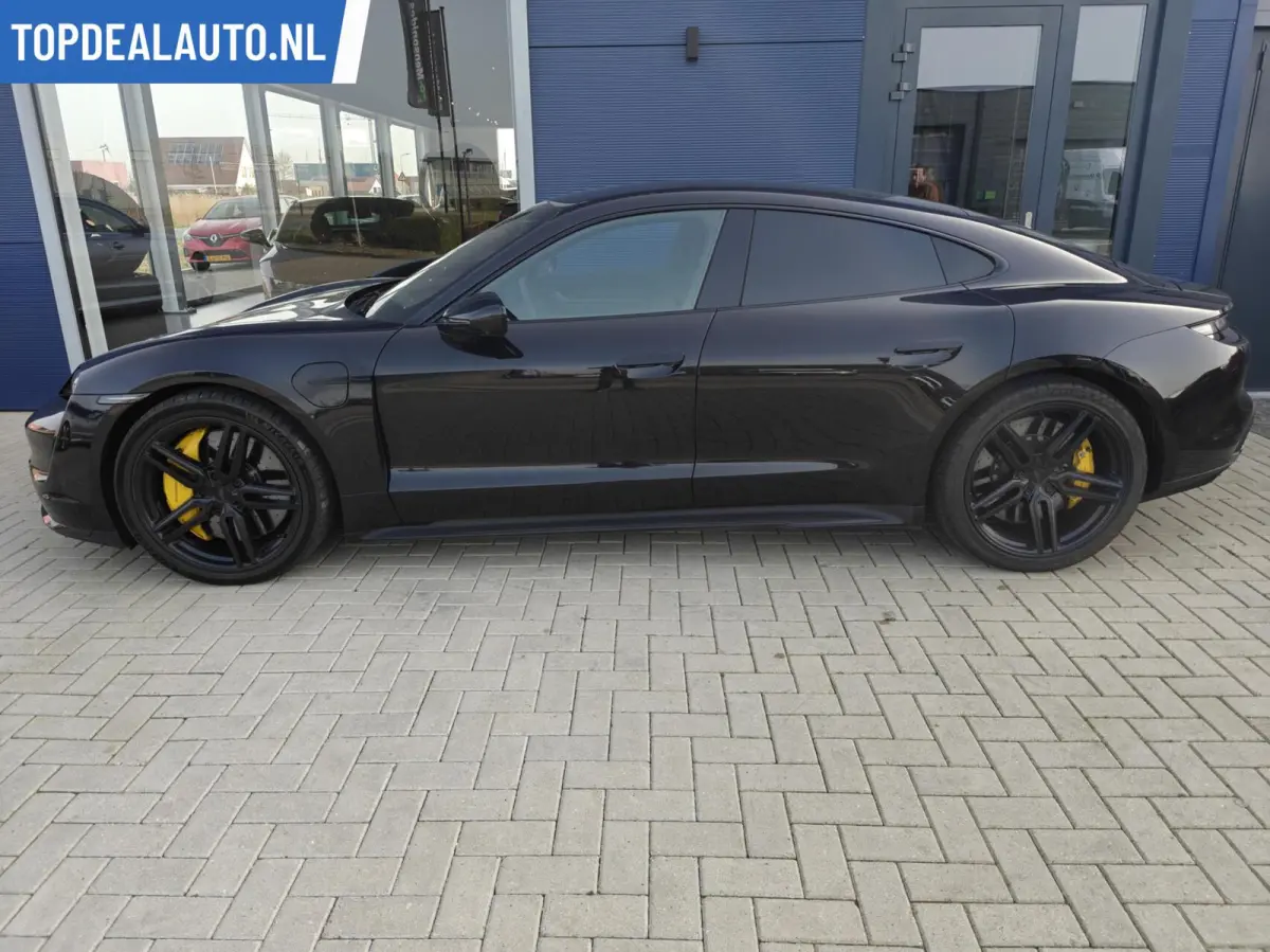 Turbo S 93 kWh 761Pk Ceramic/Head-up/Carbon