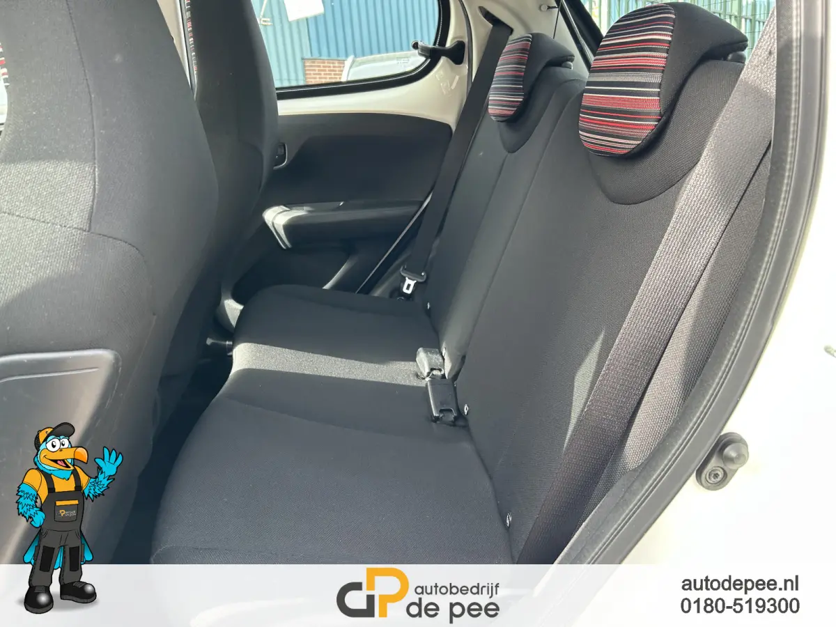 1.0 e-VTi Feel GARANTIE/5-DEURS/AIRCO/EL.RAMEN/BLUETOOTH/CV+AB rijklaarprijs!