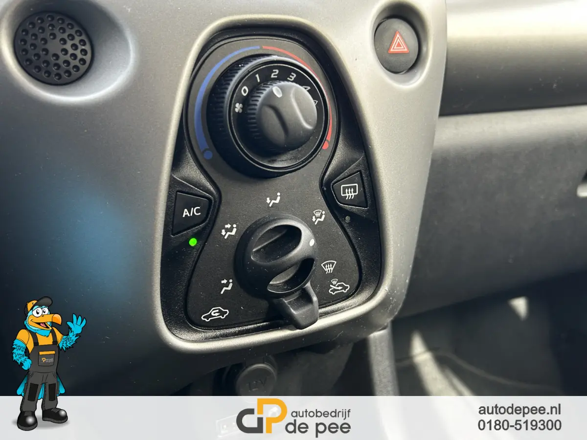 1.0 e-VTi Feel GARANTIE/5-DEURS/AIRCO/EL.RAMEN/BLUETOOTH/CV+AB rijklaarprijs!
