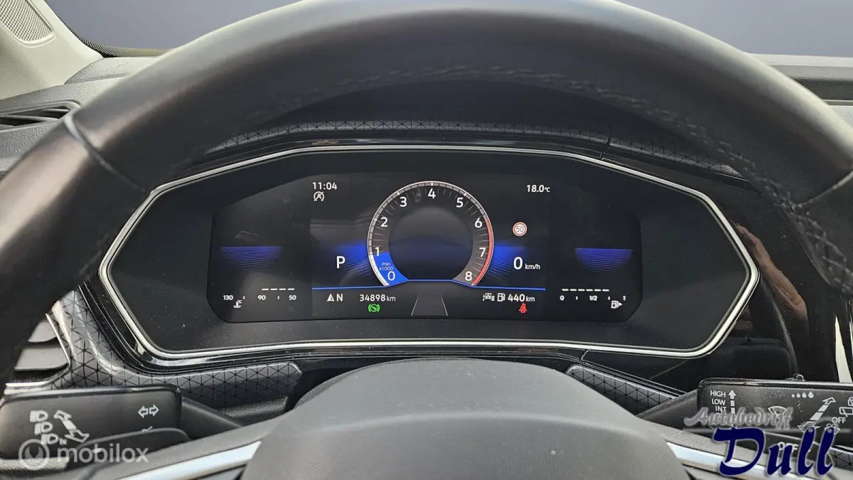 1.0 TSI DSG R-Line Virtual dash Carplay!!