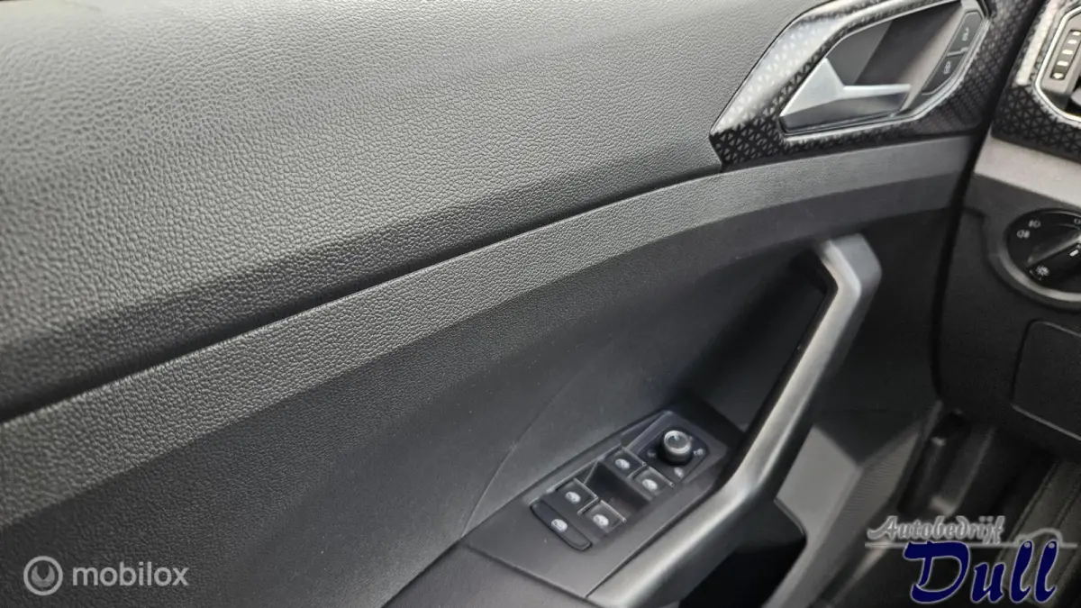 1.0 TSI DSG R-Line Virtual dash Carplay!!