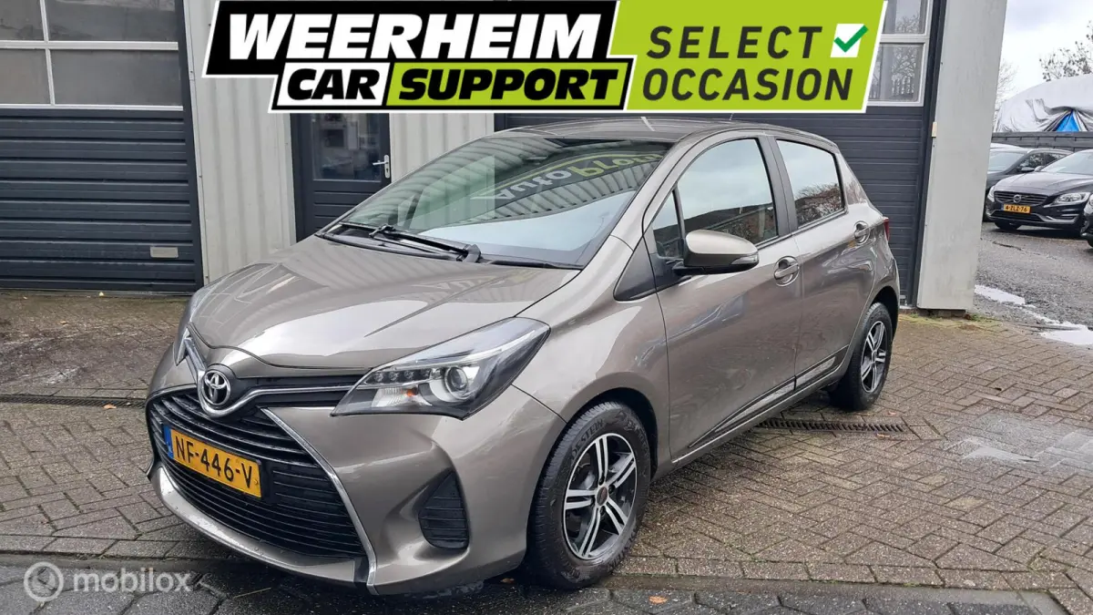 Toyota Yaris 2017 Benzine Handgeschakeld leasen