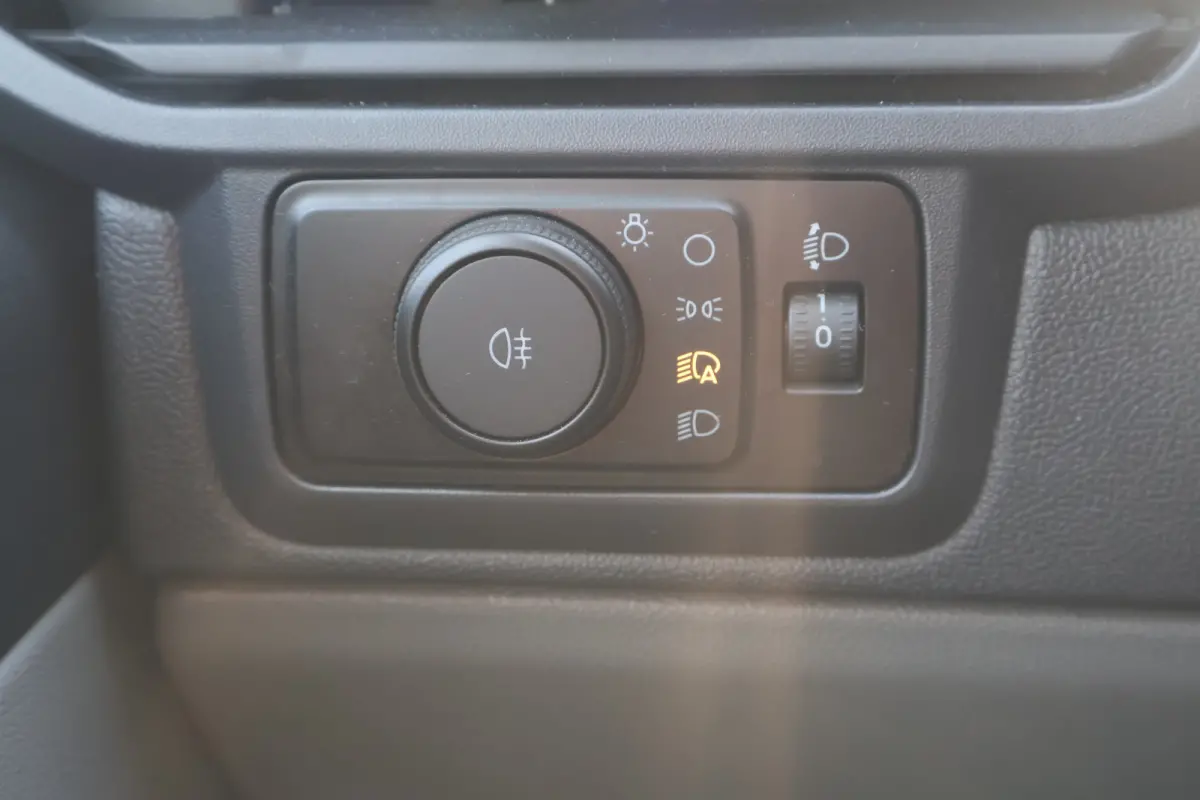 2.0 TDci 136pk L2 H1 Trend (koelwagen in productie)