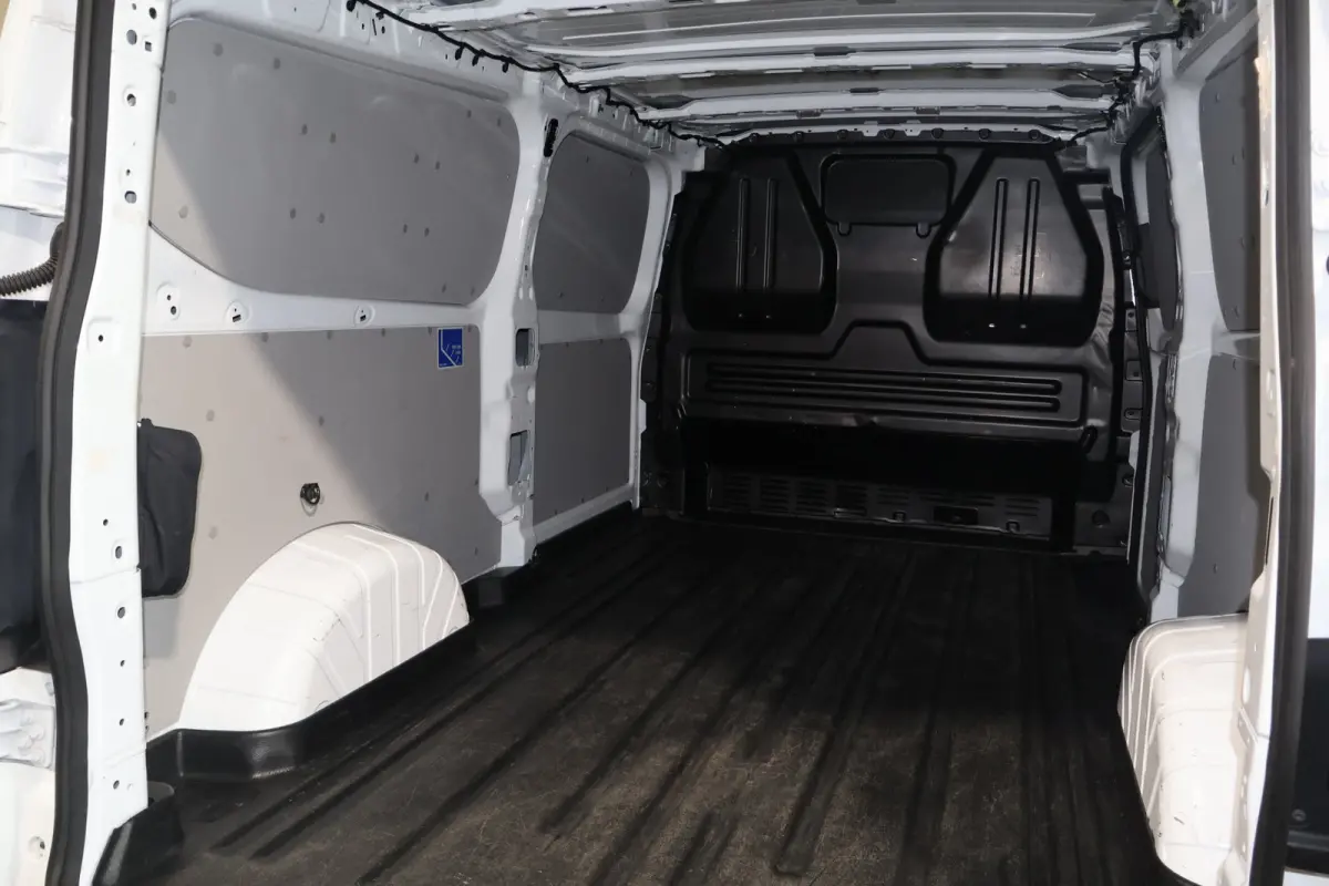 2.0 TDci 136pk L2 H1 Trend (koelwagen in productie)