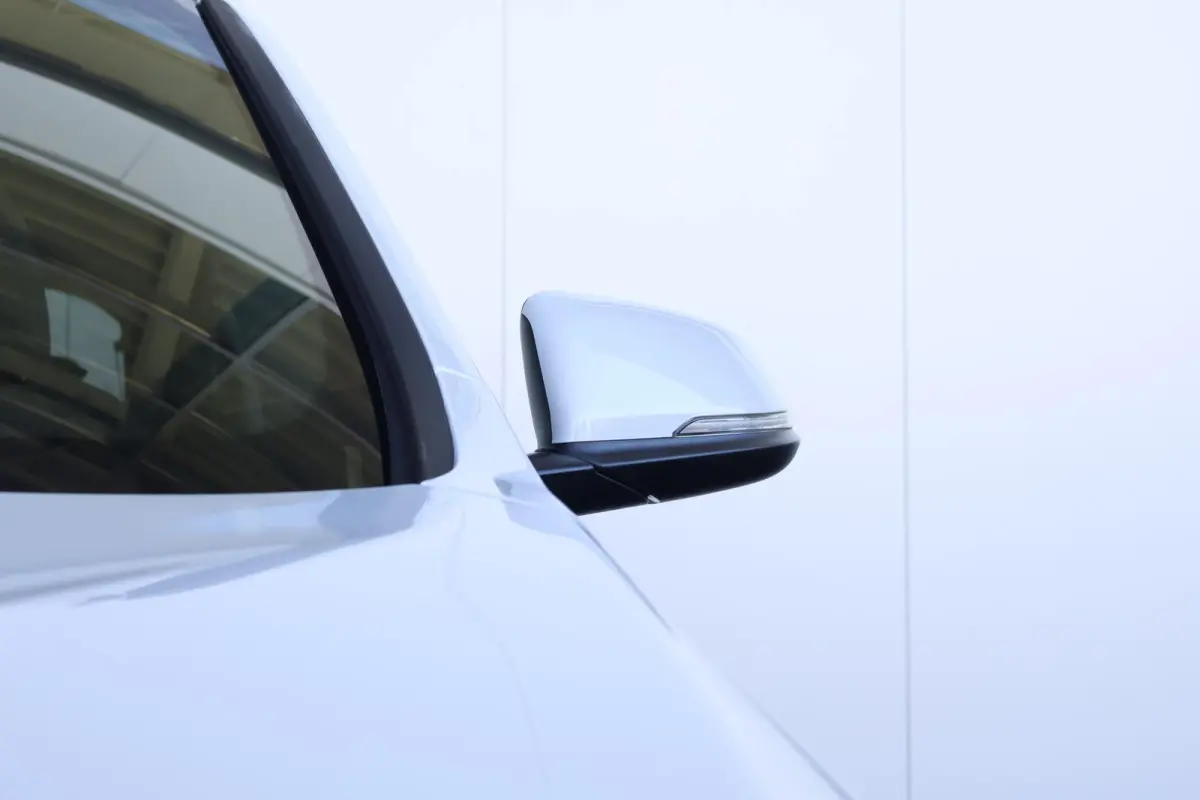 xDrive25e | SoH 87% | M-Sport Pakket | Trekhaak | Stoelverwarming Voor | Achteruitrijcamera |