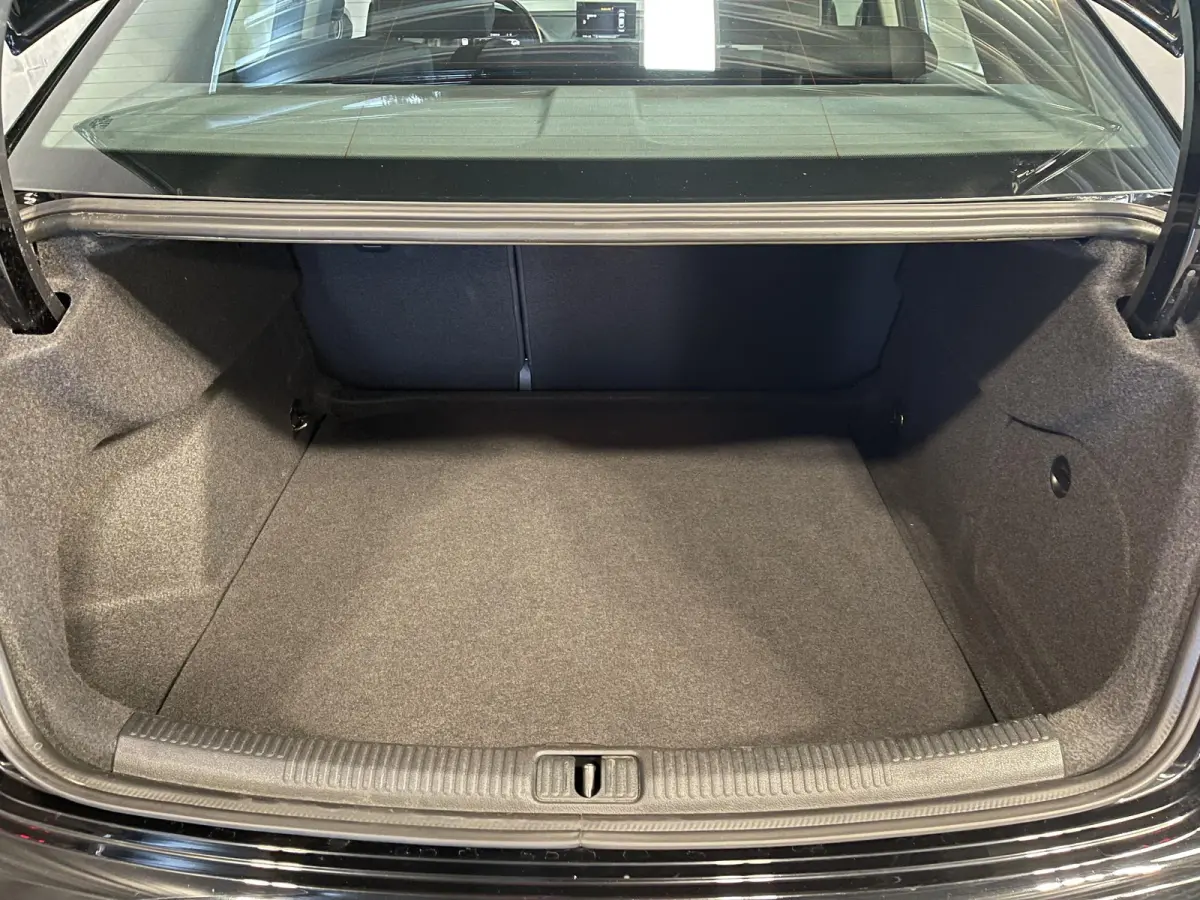 35 TFSI CoD Advance 17"/Virtual Cockpit/Climate/PDC v+a/LED/Navigatie