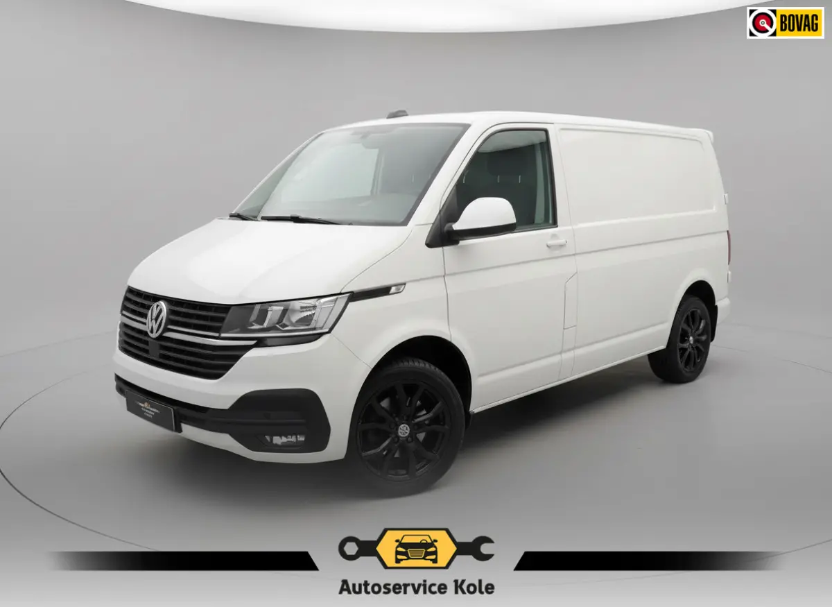 * Automaat L1H1 * Parkeercamera * Navigatiesysteem * Cruise Control * LM Velgen *