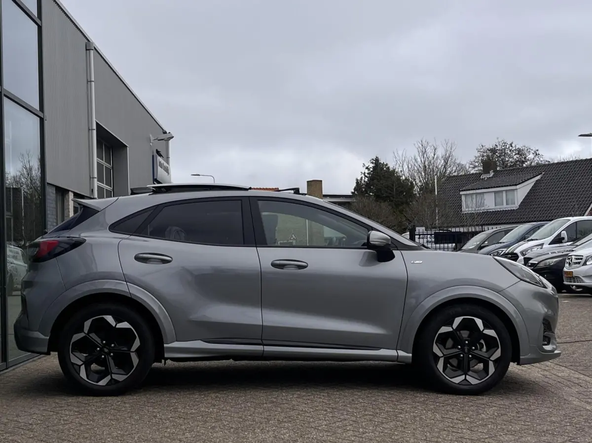 1.0 EcoBoost ST-Line X 155PK Automaat Panodak Winterpack Camera Cruise Navi B&O Climate Keyless Elek. Achterklep Full-LED Privacy Glass *Sportief*