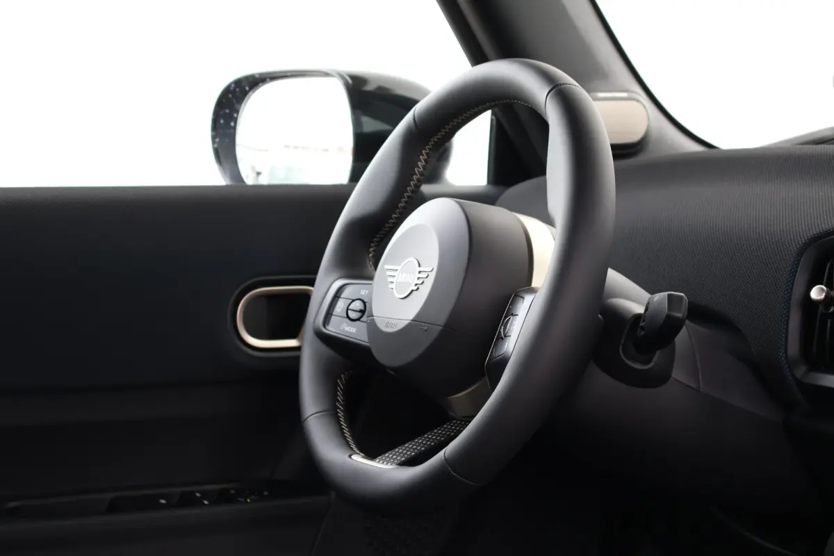 C Classic Trim | Pakket M