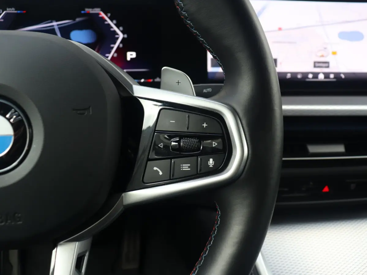 M440i xDrive | M Sport | Head-Up | Harman Kardon | Driving Assistant | Adaptive Cruise Control | Comfort Access | Air Collar | Standkachel | Parking Assistant Plus | 19'' LMV