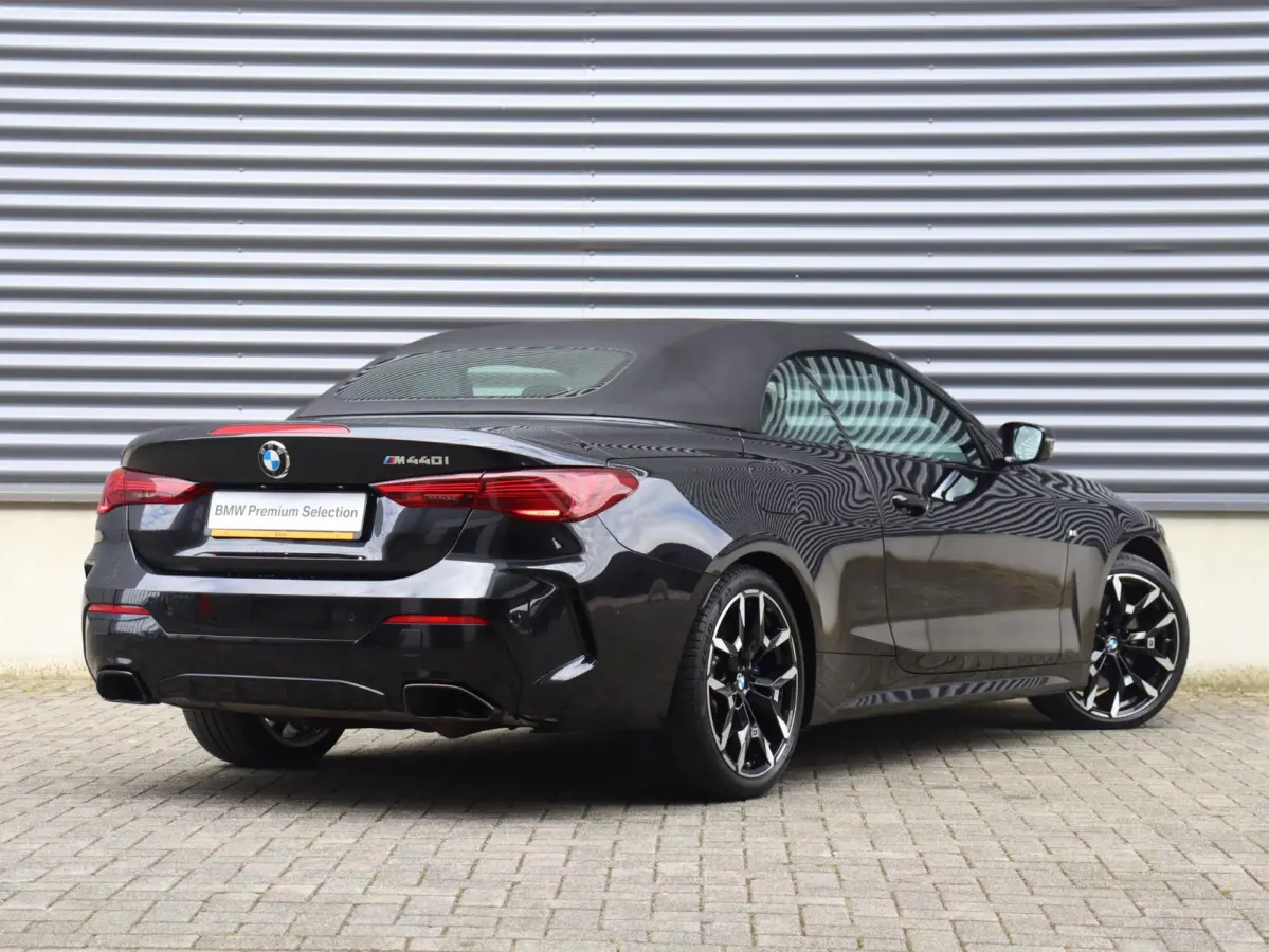 M440i xDrive | M Sport | Head-Up | Harman Kardon | Driving Assistant | Adaptive Cruise Control | Comfort Access | Air Collar | Standkachel | Parking Assistant Plus | 19'' LMV