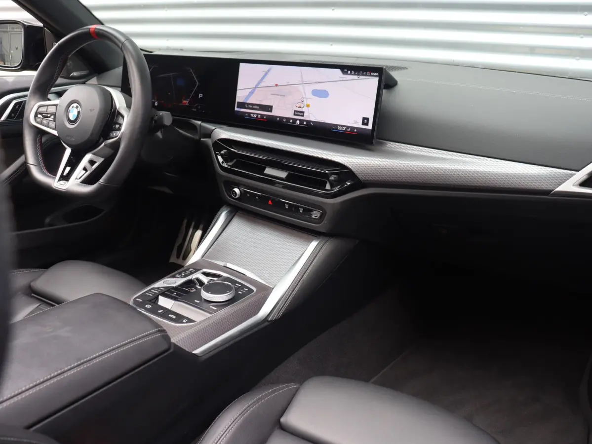 M440i xDrive | M Sport | Head-Up | Harman Kardon | Driving Assistant | Adaptive Cruise Control | Comfort Access | Air Collar | Standkachel | Parking Assistant Plus | 19'' LMV