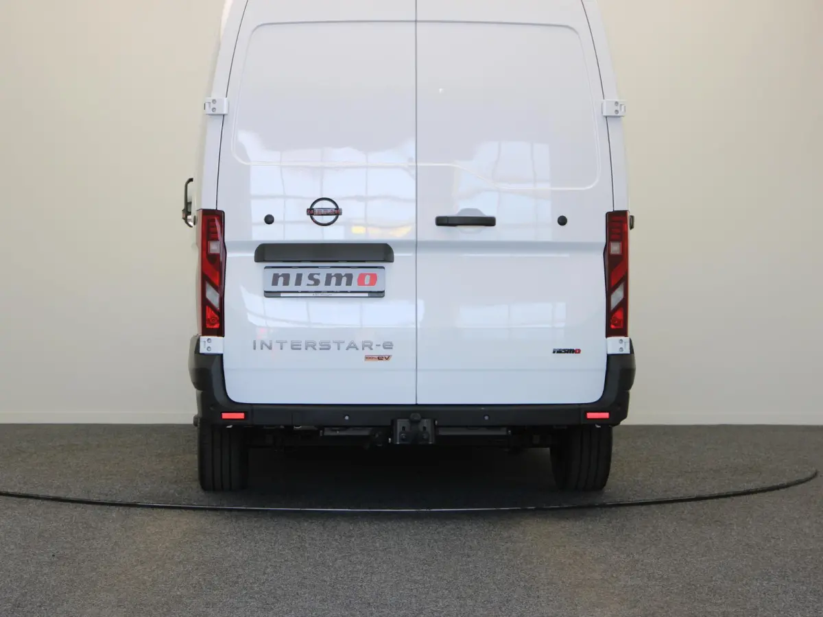 Nismo + | Alleen Bij ABD! | 0% Rente | 5 Jaar Garantie | Nissan Motorsport | 2000KG Trekgewicht | Tot 460Km Actieradius | Laadruimtepakket |