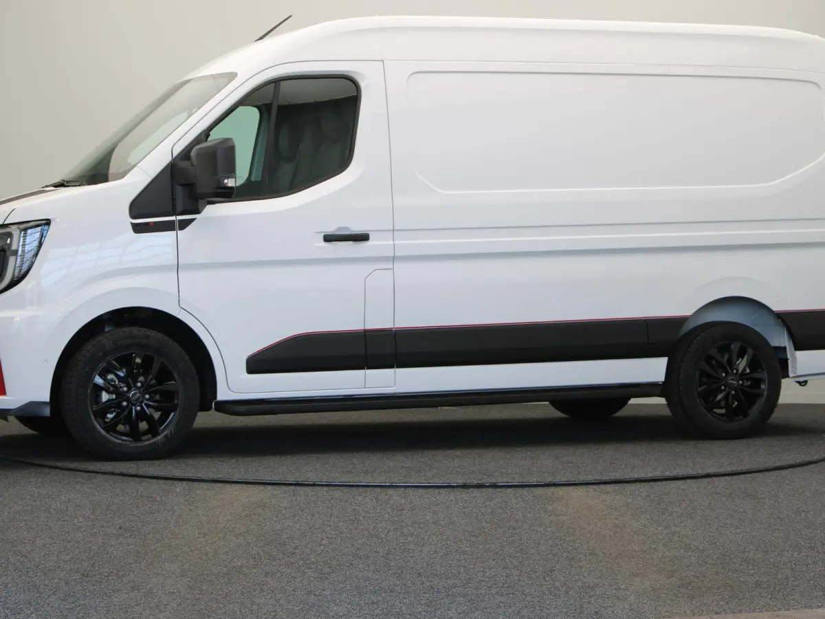 Nismo + | Alleen Bij ABD! | 0% Rente | 5 Jaar Garantie | Nissan Motorsport | 2000KG Trekgewicht | Tot 460Km Actieradius | Laadruimtepakket |