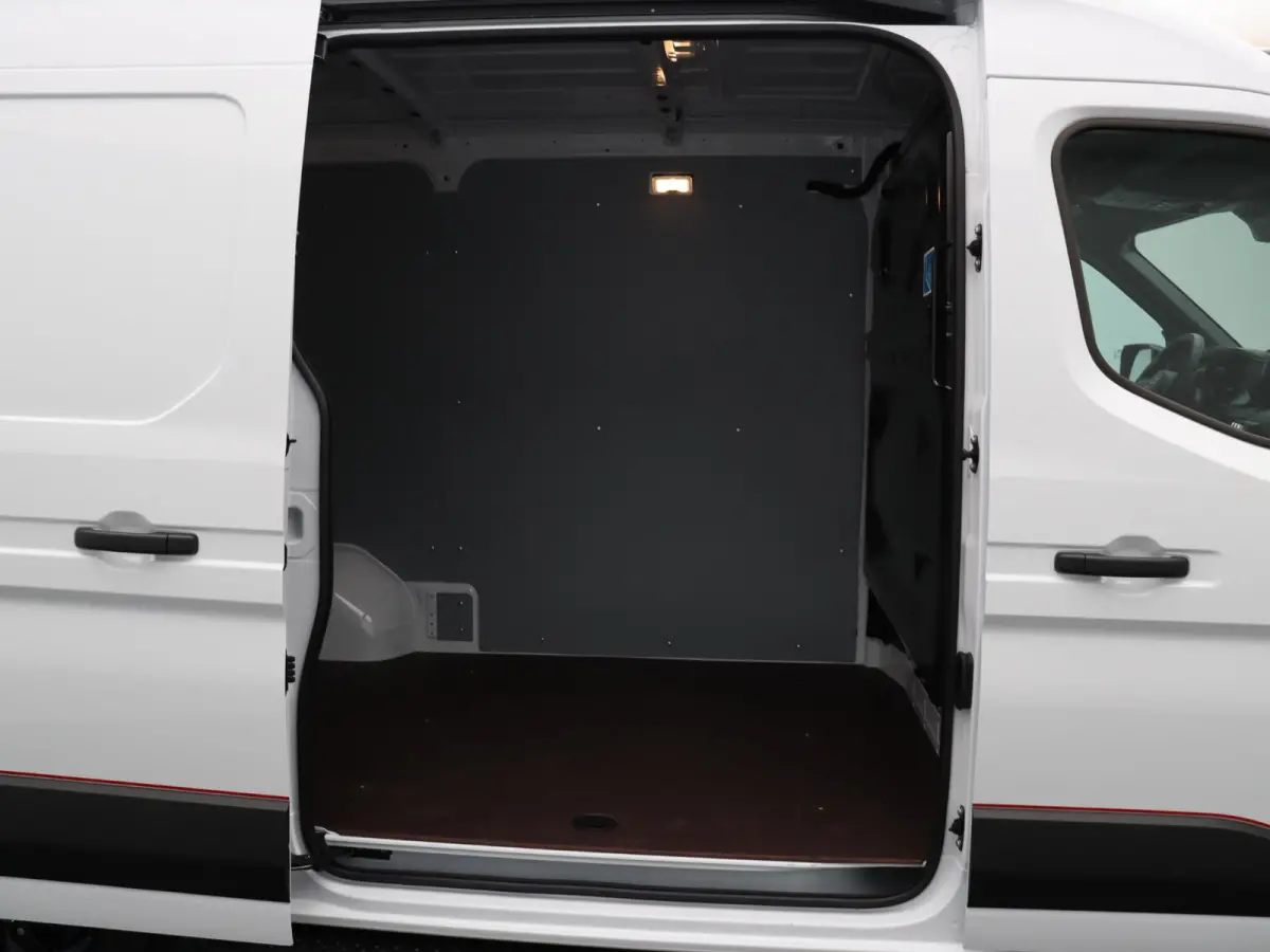 Nismo + | Alleen Bij ABD! | 0% Rente | 5 Jaar Garantie | Nissan Motorsport | 2000KG Trekgewicht | Tot 460Km Actieradius | Laadruimtepakket |