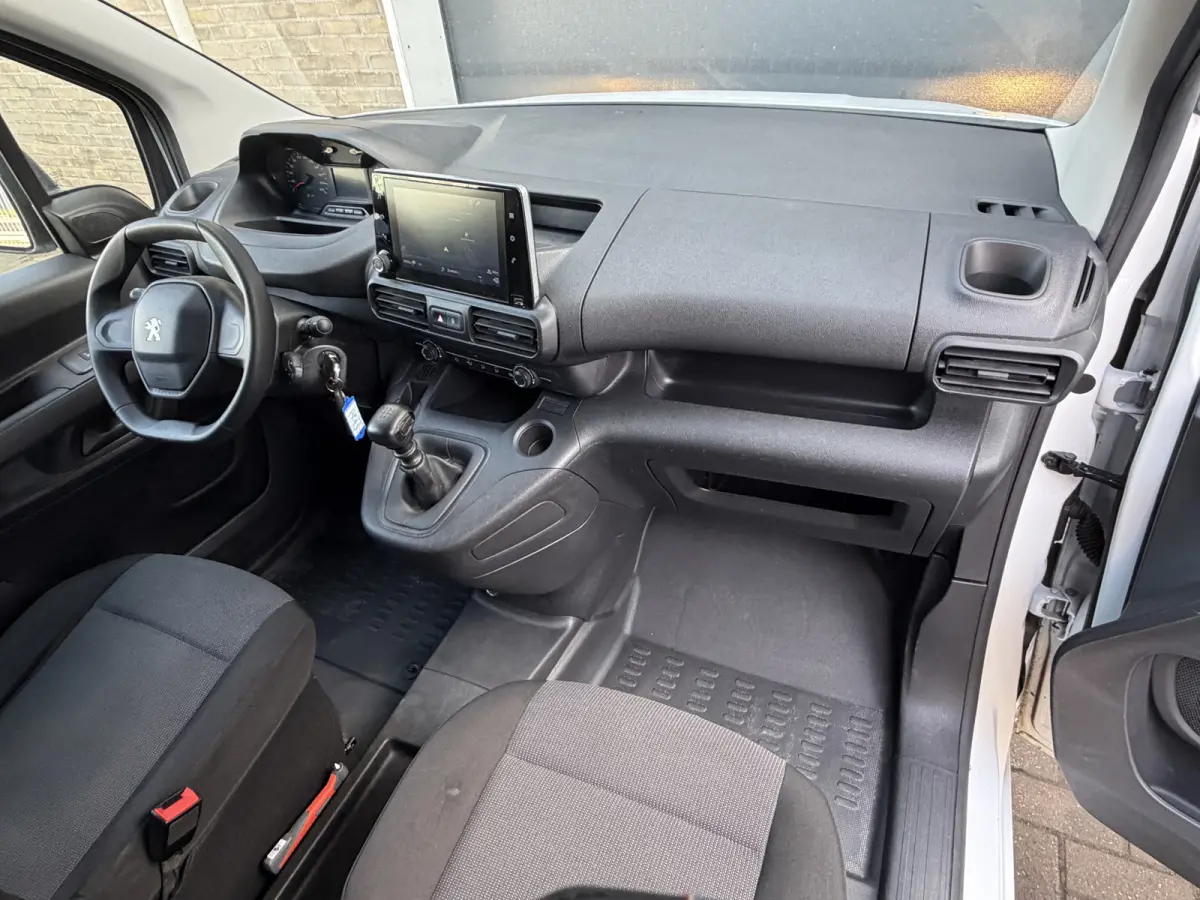 1.2 PureTech Premium CarPlay/cruise control/navigatie systeem