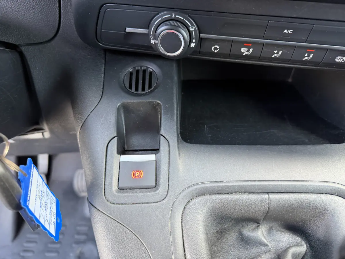 1.2 PureTech Premium CarPlay/cruise control/navigatie systeem