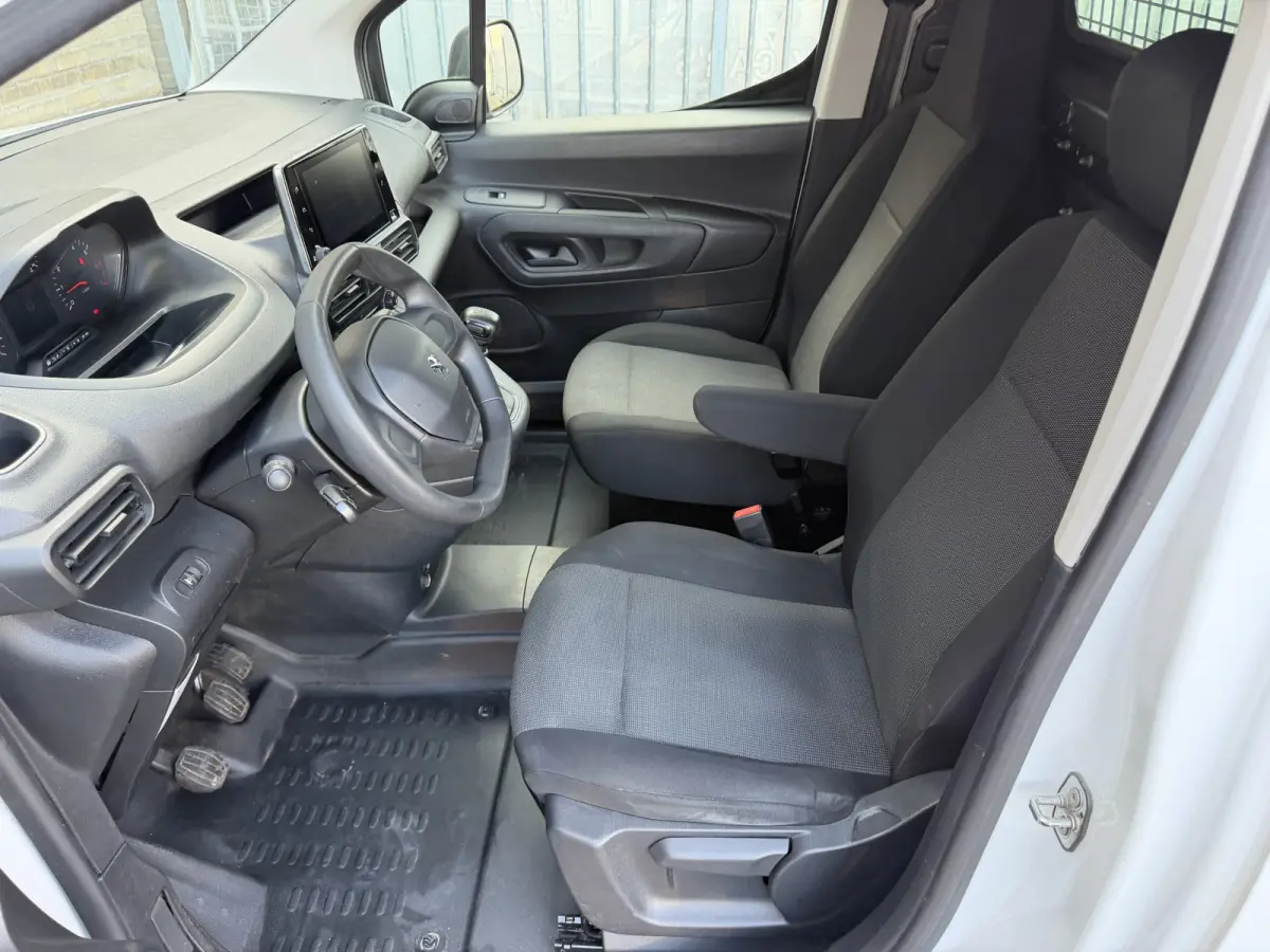 1.2 PureTech Premium CarPlay/cruise control/navigatie systeem