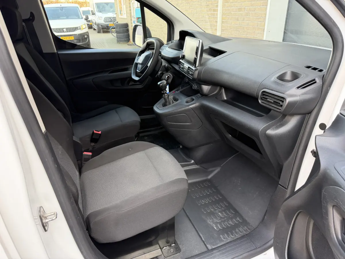 1.2 PureTech Premium CarPlay/cruise control/navigatie systeem