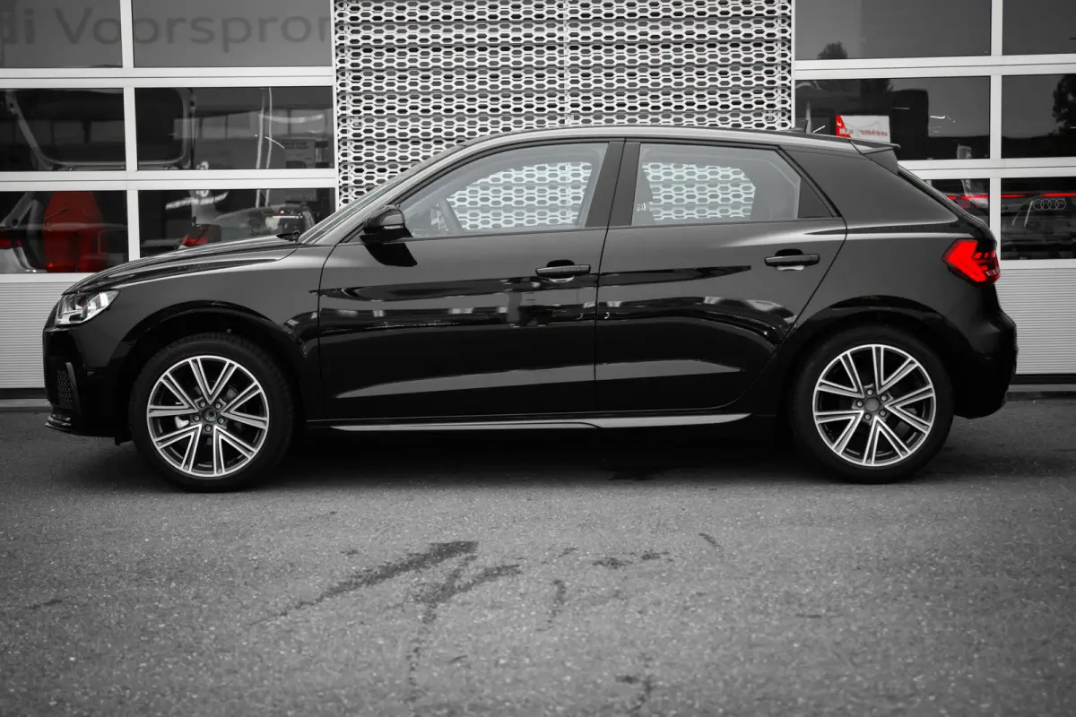 Advanced edition, (2024) | Airconditioning 2-zone | Audi smartphone interface | Audi virtual cockpit