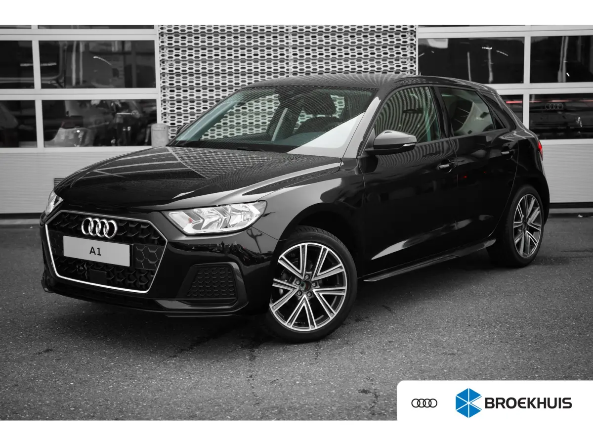 Advanced edition, (2024) | Airconditioning 2-zone | Audi smartphone interface | Audi virtual cockpit