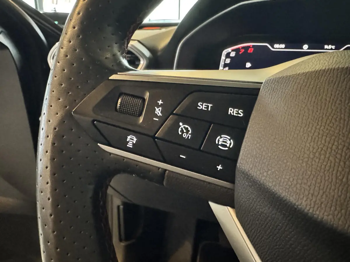 1.0 TSI 81kW FR Launch Edition