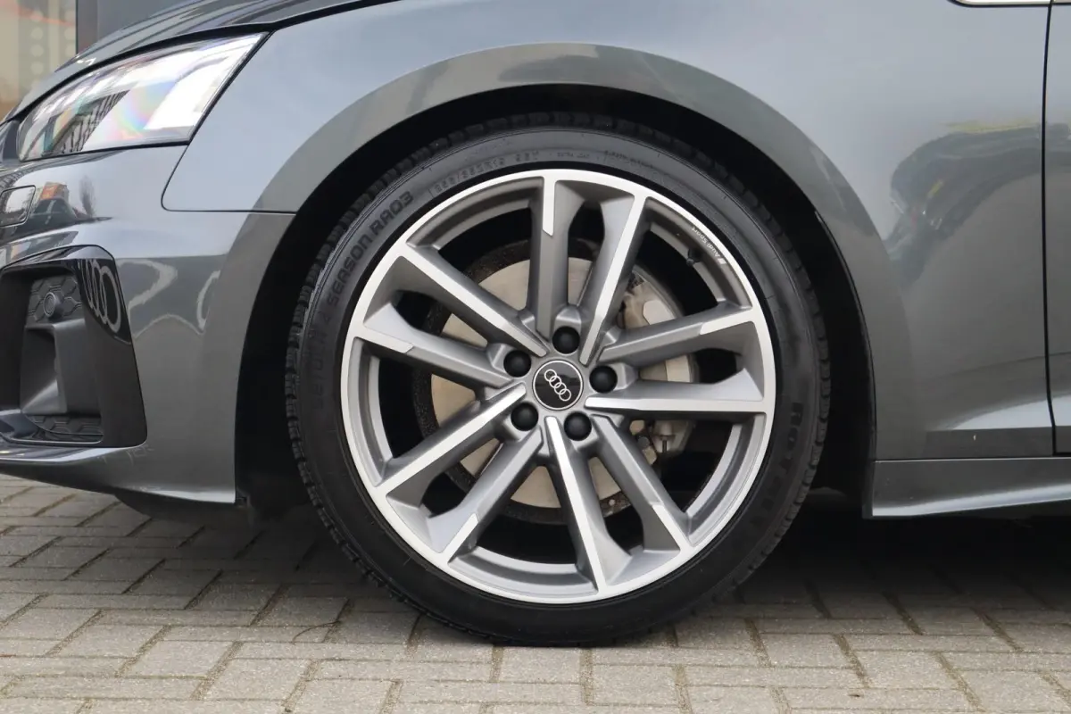 40 TFSI 204pk S-tronic S Edition | Achteruitrijcamera | Side Assist | Matrix LED | Elektr. Voorstoelen