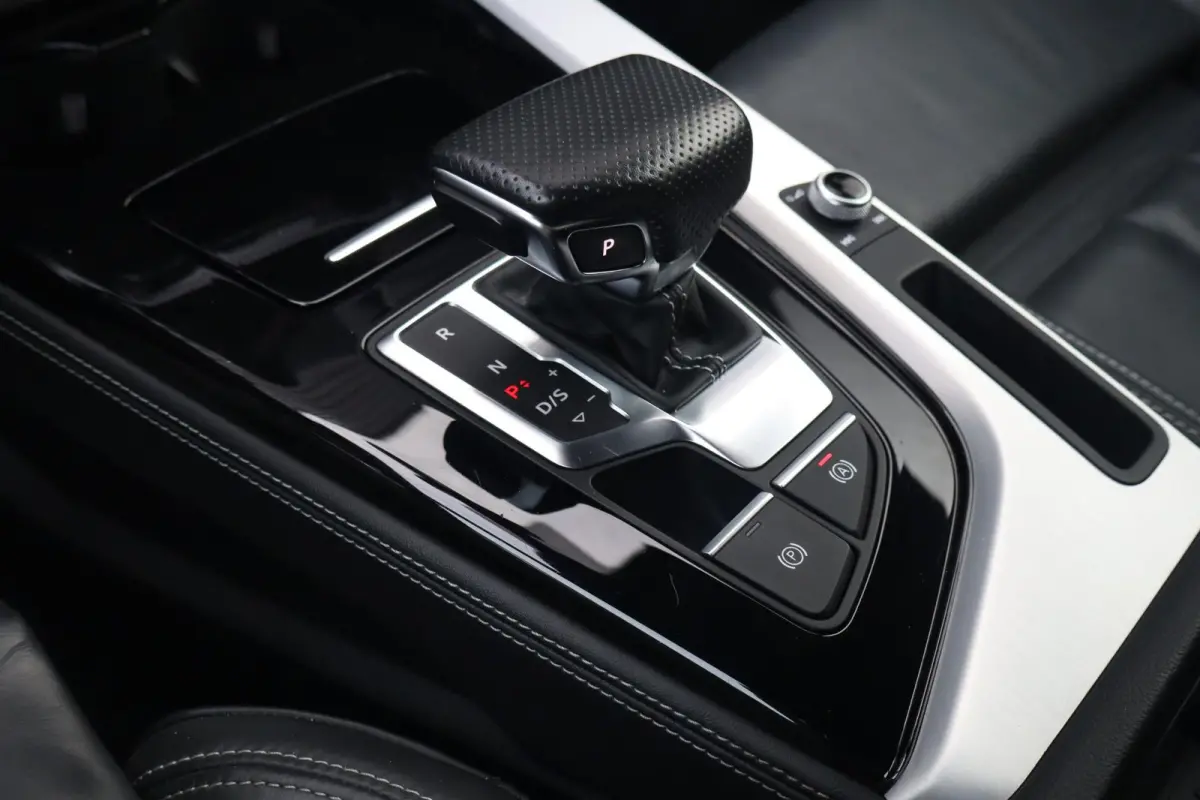 40 TFSI 204pk S-tronic S Edition | Achteruitrijcamera | Side Assist | Matrix LED | Elektr. Voorstoelen