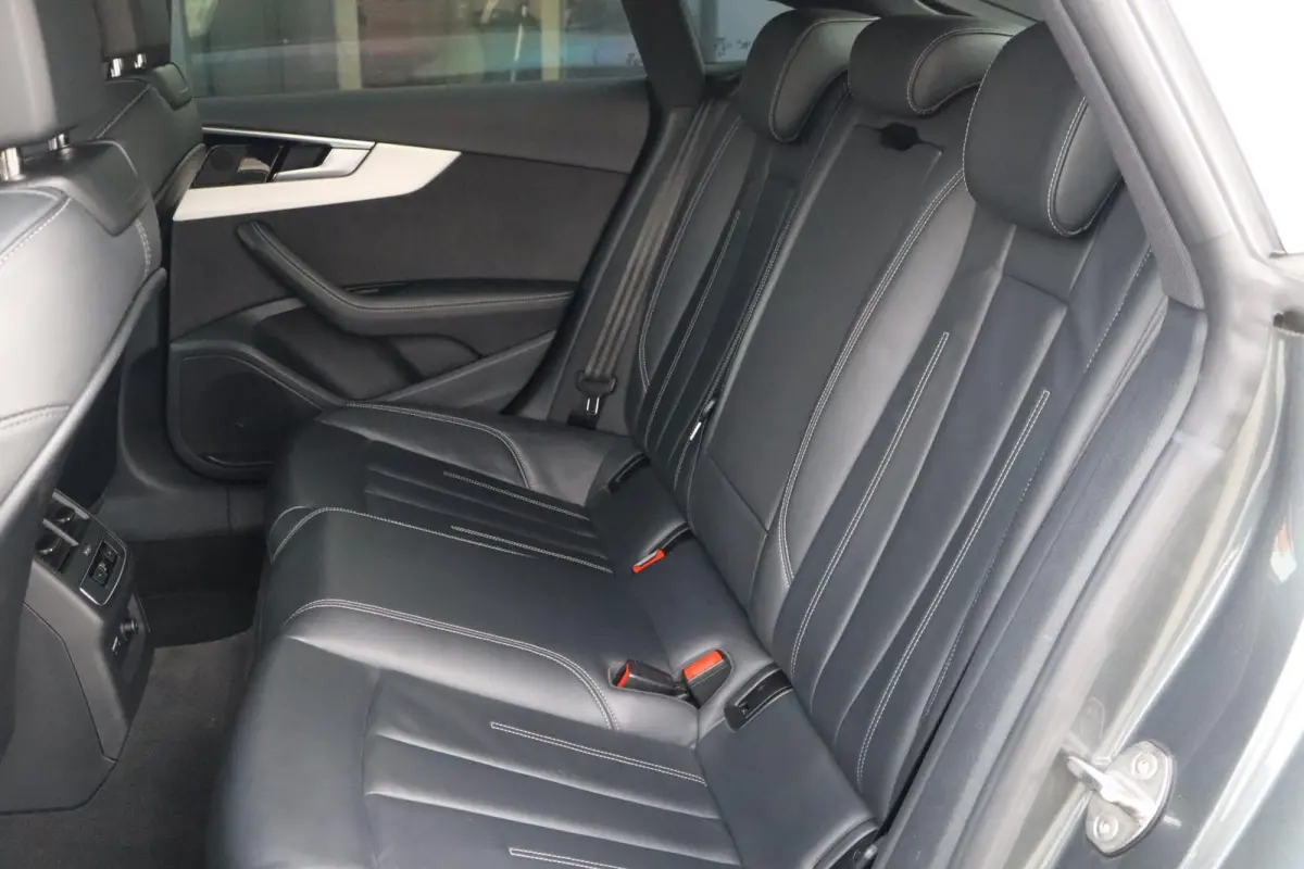 40 TFSI 204pk S-tronic S Edition | Achteruitrijcamera | Side Assist | Matrix LED | Elektr. Voorstoelen