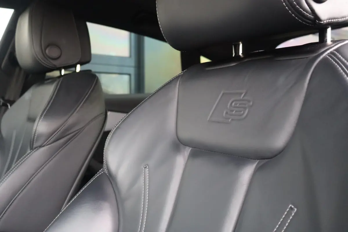 40 TFSI 204pk S-tronic S Edition | Achteruitrijcamera | Side Assist | Matrix LED | Elektr. Voorstoelen
