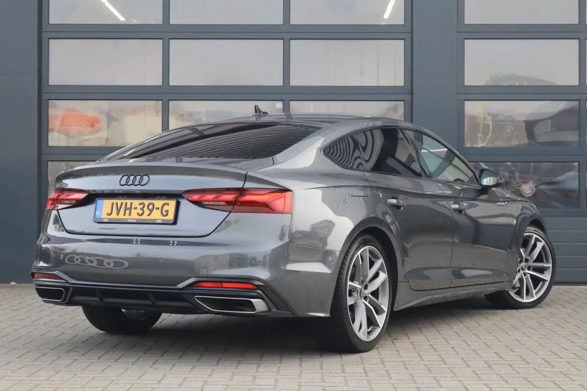 40 TFSI 204pk S-tronic S Edition | Achteruitrijcamera | Side Assist | Matrix LED | Elektr. Voorstoelen